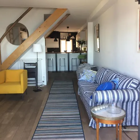 La Maison Bleue