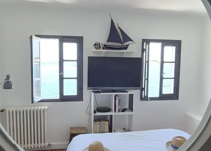 La Maison Bleue * Bouzigues