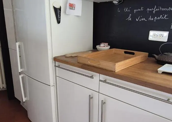 Semesterbostad La Maison Bleue